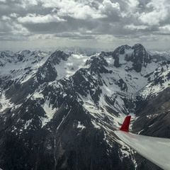 Flugwegposition um 13:13:01: Aufgenommen in der Nähe von Bezirk Inn, Schweiz in 3280 Meter